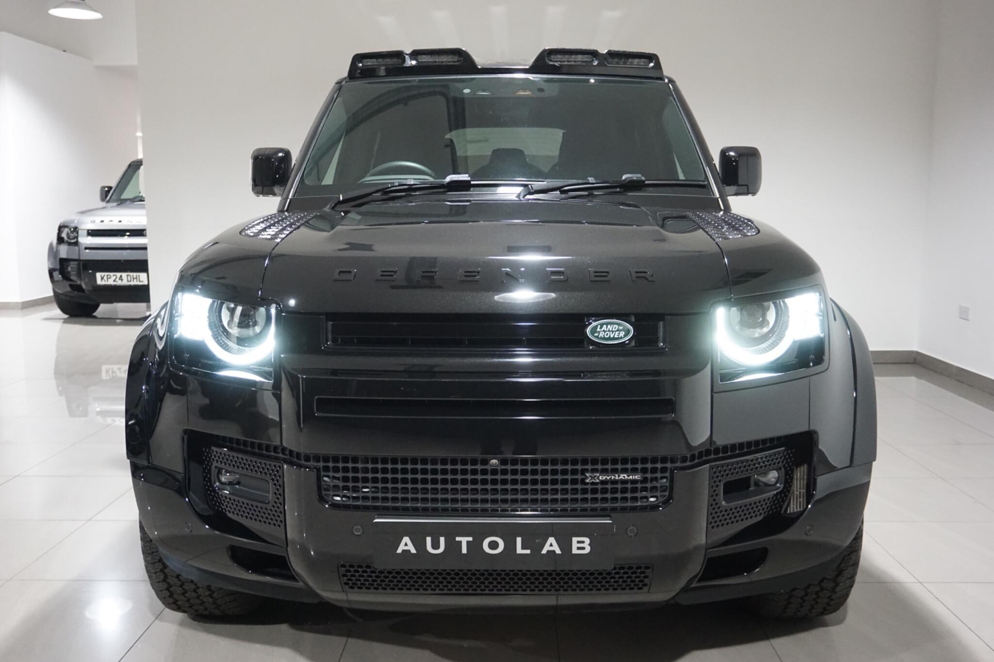 Land Rover Defender 110 3.0 D350 MHEV X-Dynamic SE SUV 5dr Diesel Auto 4WD Euro 6 (s/s) (350 ps)